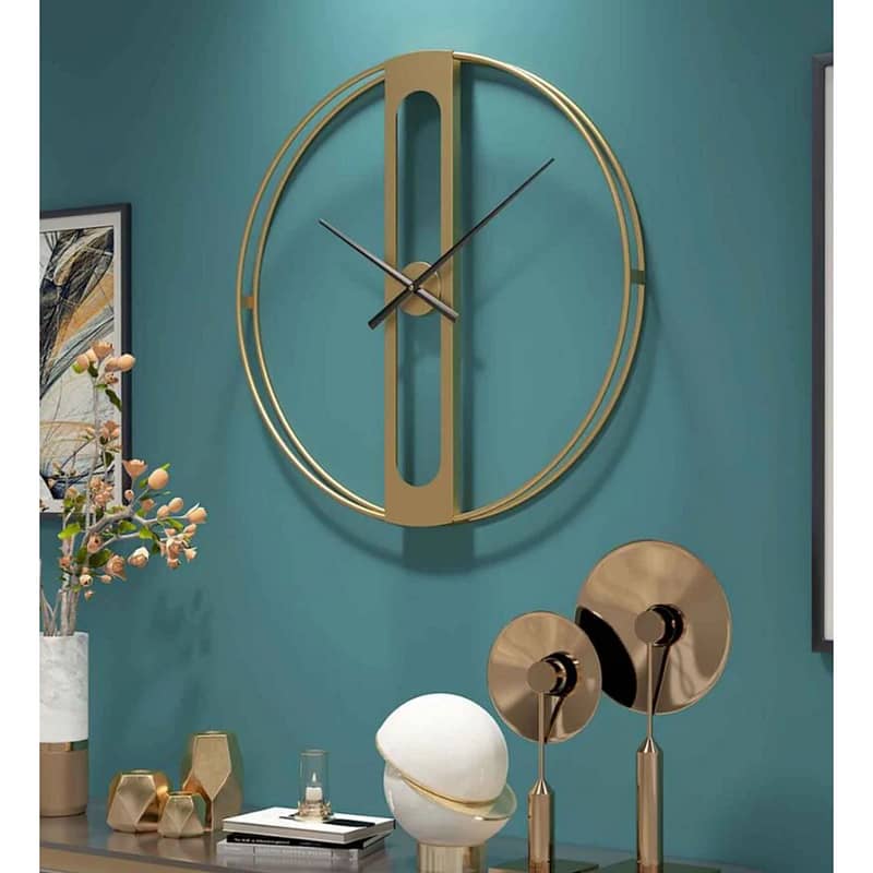 Central Round Wall Clock 1